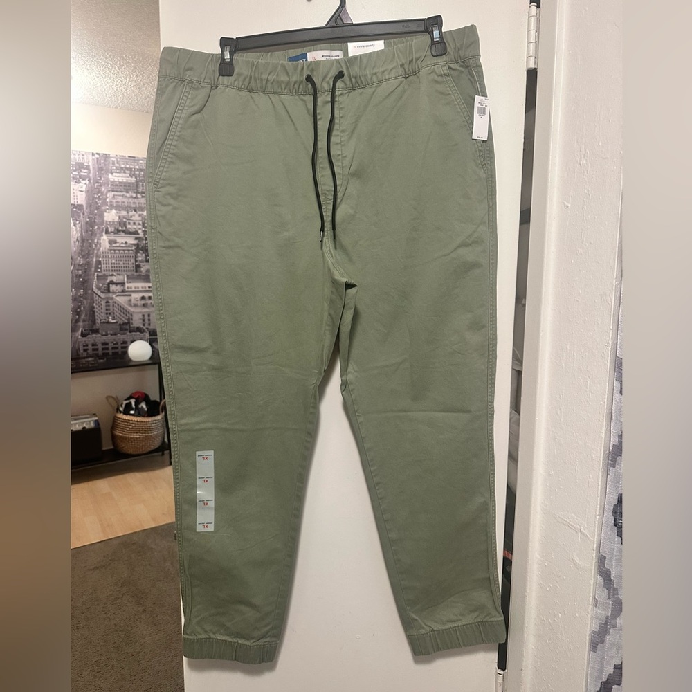 Old Navy modern joggers